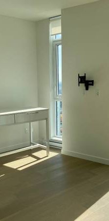 ***Super convenient 1 bed 1 bath to call home*** - Photo 1