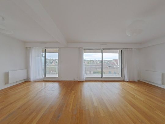 Location Appartement 5 pièces 101m² ST GERMAIN EN LAYE 78100 - Photo 1