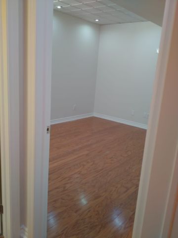 For Lease - 4900 Sebastian Drive, Mississauga, Ontario - Photo 2