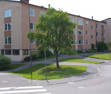 De Wijks väg 13 B - Photo 1