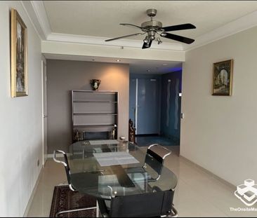 STUNNING VIEWS FROM THIS GORGEOUS TWO BEDROOM MODERN APARTMENT - Photo 1