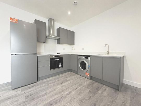 2 bedroom flat to rent - Photo 1