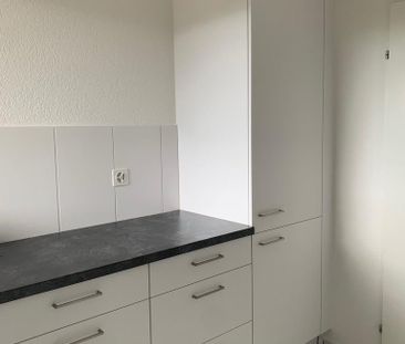 Grosszügige 3.5-Zimmerwohnung mit Cheminée - Foto 3