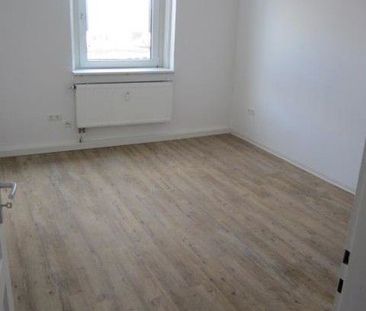 Renovierte 1,5-Zimmer-Wohnung, perfekt für Single wartet auf Sie! - Photo 2