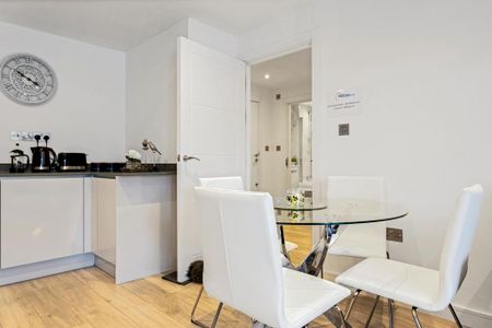 2 bedroom apartment to rent - Photo 5