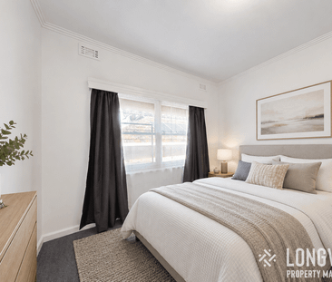 Family Home in Prime Mount Waverley Location - Photo 6