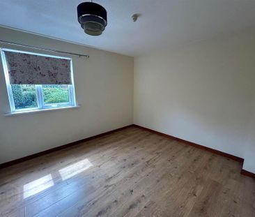 2 Castle Mews, Lead Hill, Castlereagh, Belfast, BT6 9RR - Photo 1