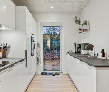 Nyopført 4-værelses rækkehus på Ronjasvej i Vestbjerg - Foto 5