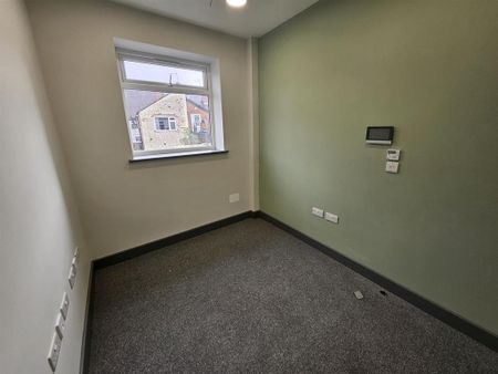 7 bedroom house to rent - Photo 3