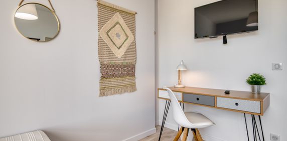 SCHUMAN Roommate 3 Bedrooms at Le Bouscat - Photo 2
