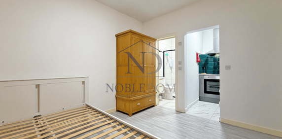 Studio to rent - Photo 2