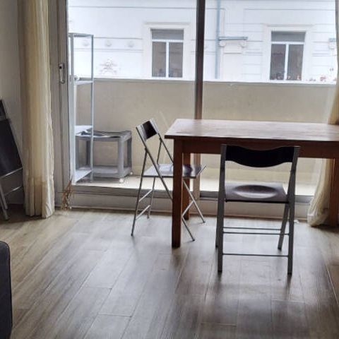 Appartement meublé 10ème arrondissement Paris - 2 pièces 43.66 m2 - Photo 1