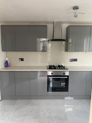 4 Bed Semi-Detached House, Montrose Road, S7 - Photo 1