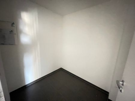 Geestland - Langen // Sanierte 2-Zimmer-Wohnung im Lindenhofcenter - Foto 4