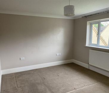 6 bedroom detached house to rent - Photo 6