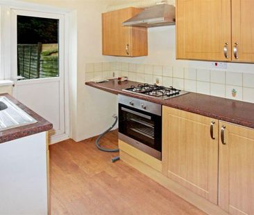 2 Bedroom House to Rent in Blackfriars, Rushden, Northants, NN10 - Photo 2