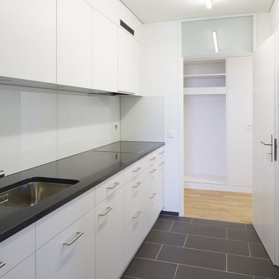 MIETEN OHNE KAUTION - Schöne und grosszügige Wohnung - Photo 1
