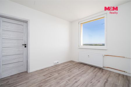 Pronájem bytu 3+kk 49 m², Vítězslava Nezvala, Chomutov - Fotografie 5
