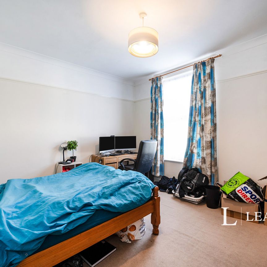 3 bedroom house to rent Napier Road, Southsea, Hampshire, PO5 - Photo 1