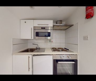Studio Flat, London, NW2 - Photo 4