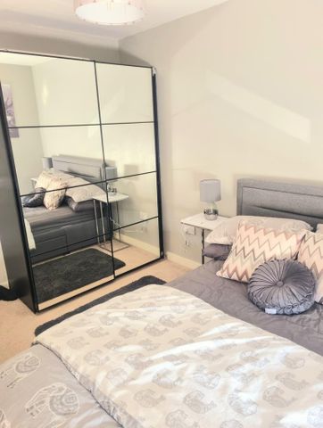 2 bedroom apartment to rent - Photo 5