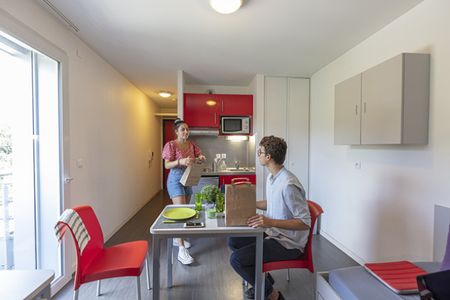 Studio de 18 à 24.17m² meublé et équipé - Photo 2