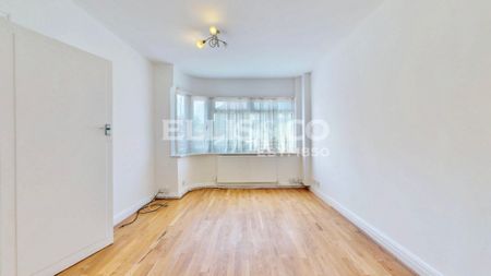 Dartmouth Road, HA4, Ruislip - Photo 2