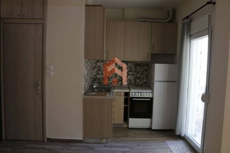 Studio/Γκαρσονιέρα για ενοικίαση Πλατεία Ναυαρίνου (Κέντρο Θεσσαλονίκης) - Photo 3