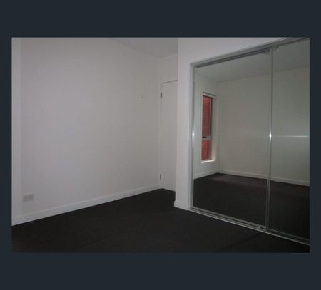 2/38 Sydney Road, Coburg, Vic 3058 - Photo 4