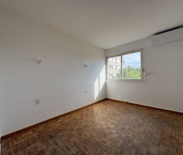 Location Appartement 3 pièces 59m² LA CIOTAT 13600 - Photo 6