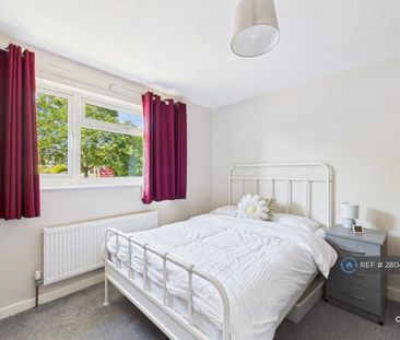 4 bedroom detached house to rent - Photo 6