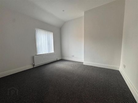 32 Strandview Street, Belfast, BT9 5FF - Photo 3