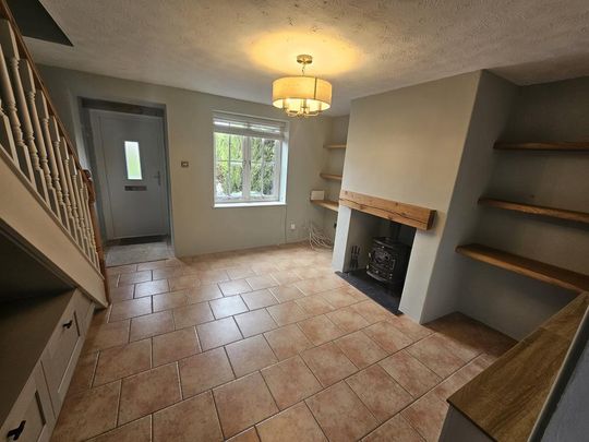 2 bedroom terraced house to rent - Photo 1