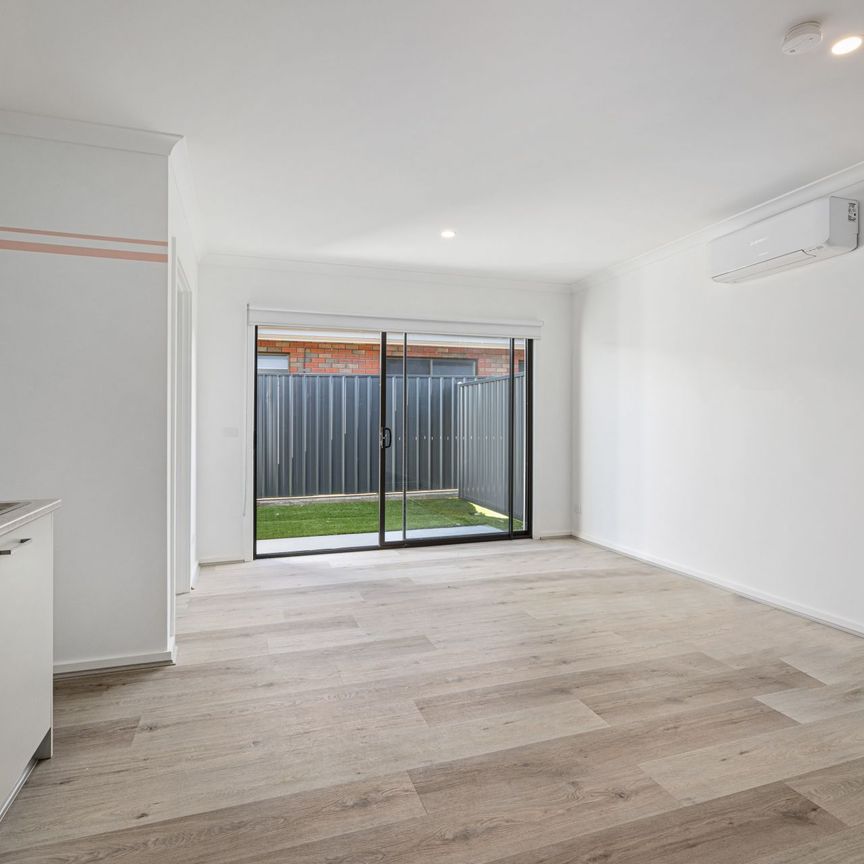 Room 4/5 Kelly Street, Wodonga - Photo 1