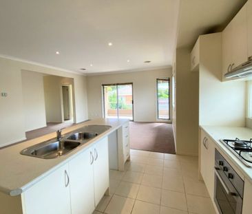 1 Oriel Road, Ivanhoe VIC 3079 - Photo 6