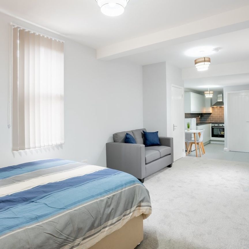 Studio Flat, Lincoln Street, LE2 - Photo 1