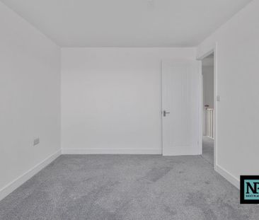 3 bedroom detached house to rent - Photo 5