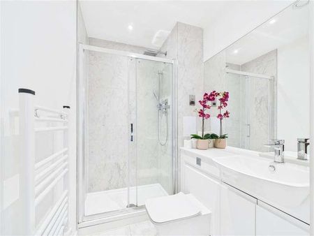 Station Road, Redhill, Surrey, RH1 - Photo 4