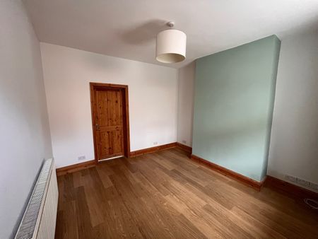 2 Bed Terraced House, Lydgate Lane, S10 - Photo 4