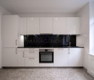 Av. de la Jonction, 2 pcs on the 1st floor, approx 35m2 - Photo 4