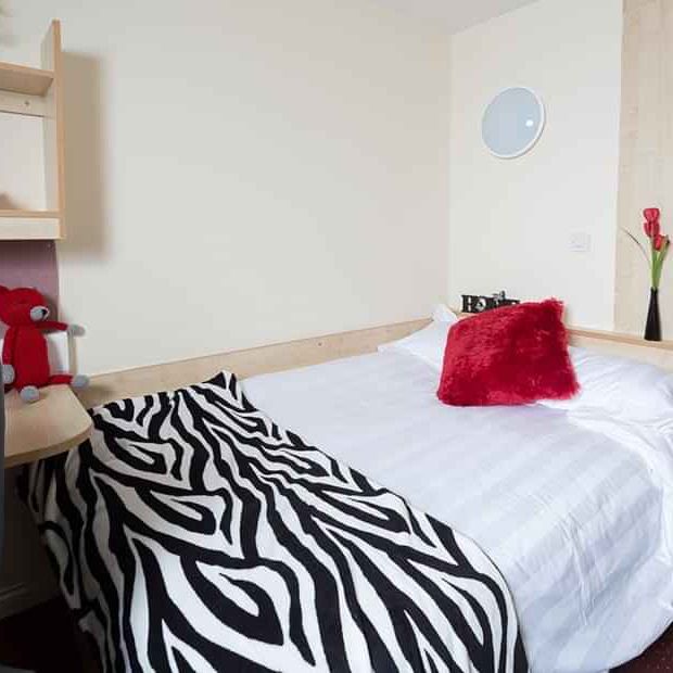 Premium Ensuite - Photo 1