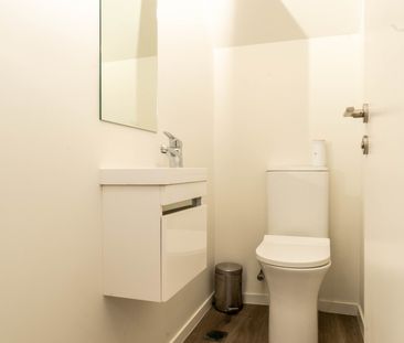 Semi Furnished Three Bedroom Townhouse Mount Roskill - Photo 3