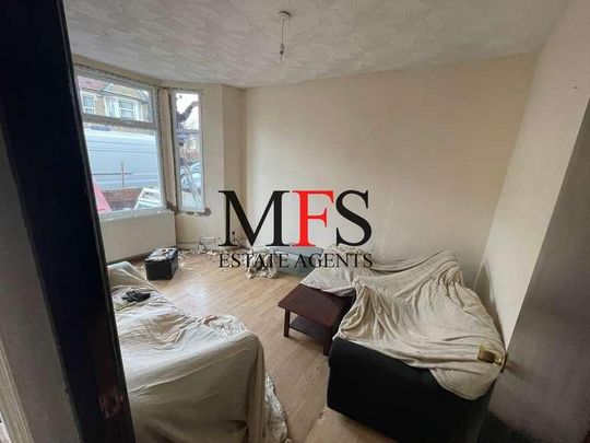 Tachbrook Road, Southall, UB2 - Photo 1