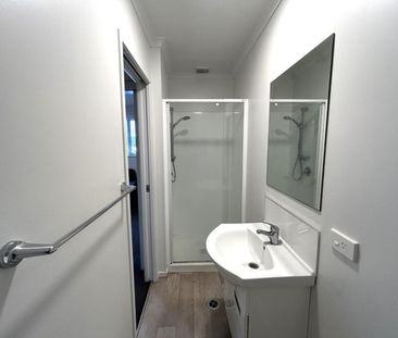 Furnished, Power Incl. - Photo 2