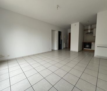 Location Appartement 2 pièces 40m² PONTAULT COMBAULT 77340 - Photo 2