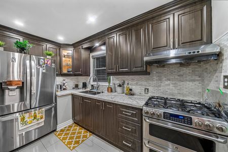 For Lease - 105 Silurian Road Unit# Main, Toronto, Ontario - Photo 4