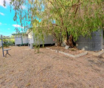 The Classic Dawesville Shack - Photo 4