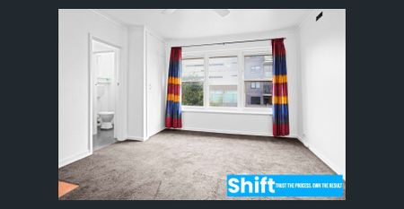 Shifting to St Kilda? Get in before Christmas - Photo 4