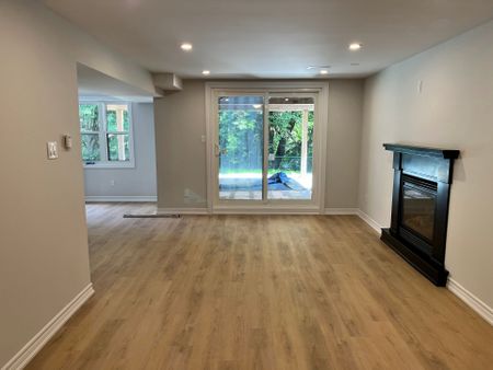 For Lease - 445 Prestwick Drive Unit# BSMT, Oshawa, Ontario - Photo 4