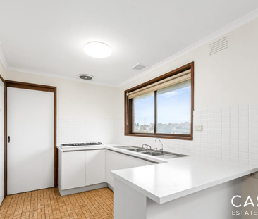 10 Exell Drive, Dandenong North - Photo 4